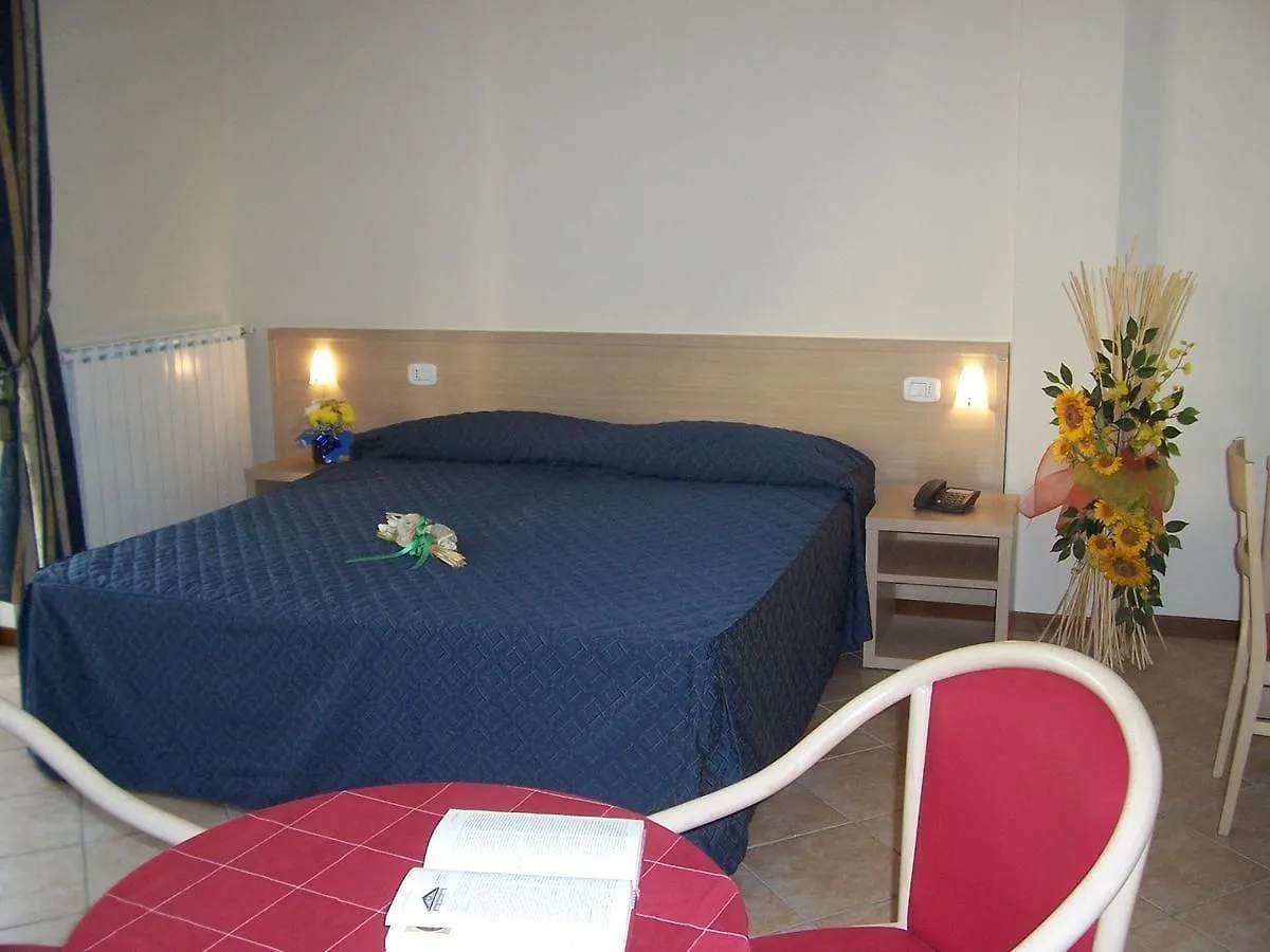Hotel Ristorante Tre Leoni Somma Lombardo